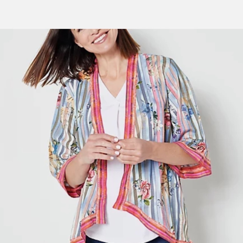 Tolani Multicolor Floral‎ Kimono